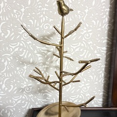 ジュエリースタンドの画像