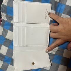 三つ折り財布の画像