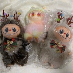 ラブブlabubu人気キャラクターキーホルダーぬいぐるみの画像