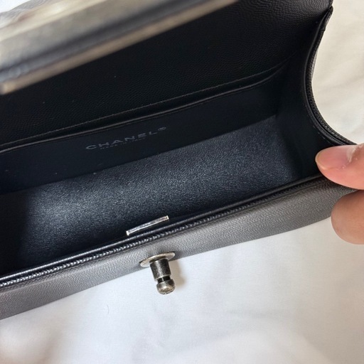 超入手困難！定価106万新品CHANEL ブラック ボーイシャネル スモール