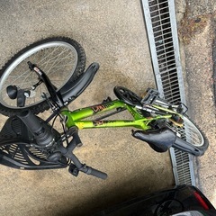 22インチの画像