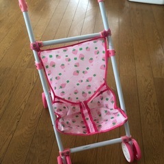 おもちゃベビーカーの画像