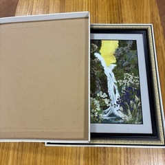 額縁入り押し花の画像