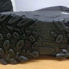 新品 ファーストダウン スノーブーツ 27cm 黒 FIRST DOWN 4cm4時間防水 防滑ソール 箱ダメージあり 冬靴 雪国用 札幌 西野店の画像