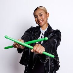 【福生で開催!!】 11/19(水) POUND Fitness(パウンドフィットネス)FUSSA POUND l エクササイズ専用ドラムスティックを使う新感覚フィットネス l ヨガ/カーディオ/ピラティスヨガ/カーディオ/ピラティス/筋力トレーニング       の画像