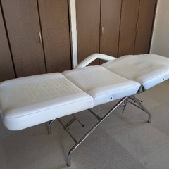 商談中です【急募】エステベッド　11/22〜26の画像