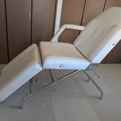 商談中です【急募】エステベッド　11/22〜26の画像