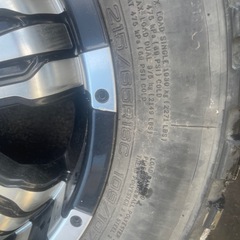 ハイエース　バトルシップ+マッドタイヤの画像