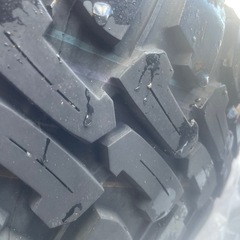 ハイエース　バトルシップ+マッドタイヤの画像