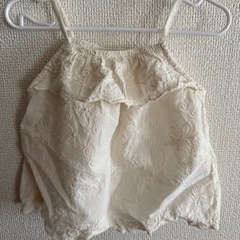 ZARAアイボリー フリル キャミソール、パンツ 74センチの画像