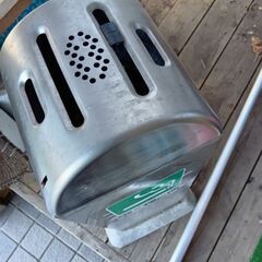 外灰皿代わりの画像