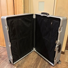 スーツケース⑧シルバーの画像