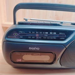 SANYO U4-A55(K) ラジオの画像