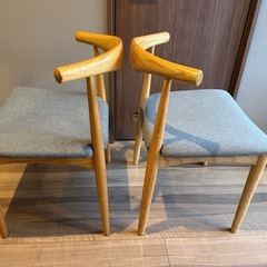 ダイニングチェア　2脚　セミアームチェアの画像