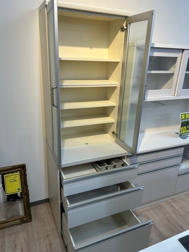 ジモティー割引?️【ジャングルジャングル 岸和田和泉インター店】食器棚 和泉市 堺市 岸和田市 泉大津市 高石市 泉北郡熊取町