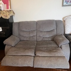 二人掛けリクライニング
ソファの画像