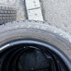 155/65R14  2017年 BRIDGESTONE VRX スタッドレス4本 タイヤの画像