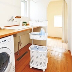 レクエアランドリーバスケット3段 ホワイトの画像