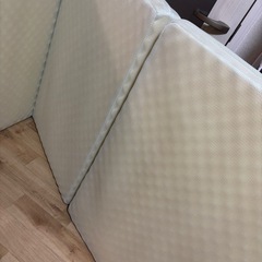 折りたたみマットレスの画像