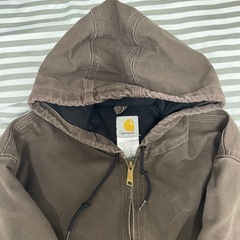 Carharttの画像