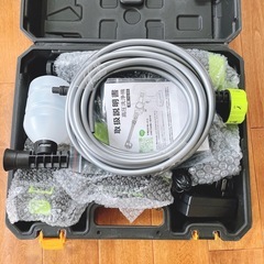 高圧洗浄機 コードレス 充電式 家庭用 洗車 多機能 洗車機 高圧洗浄器 軽量の画像