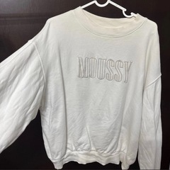 moussyトレーナーの画像