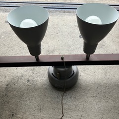 シーリングライト電球4個の画像