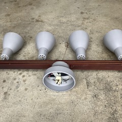 シーリングライト電球4個の画像