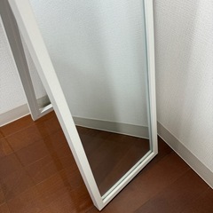 スタンドミラーの画像