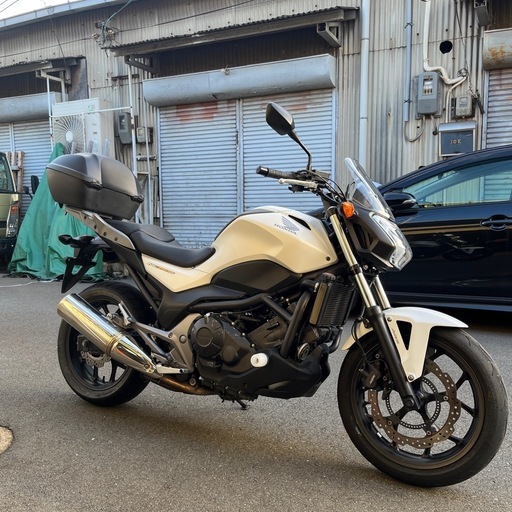 話し中即購入禁止です。ホンダNC750S 2014年式 走行少なめ1万キロ代 RC70 リアボックス付 交換も可能