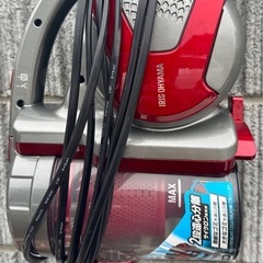 【※取引中】サイクロン掃除機 ハイパワー 赤色✨美品✨メーカー：アイリスオーヤマ の画像