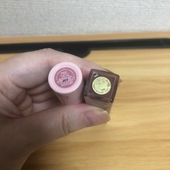 化粧品8点の画像