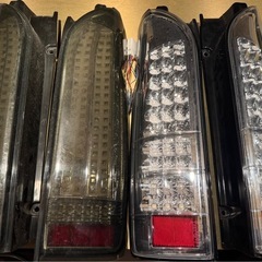 200系 ハイエース テール ライト 2セット　ストップランプの画像