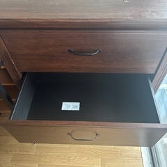 タンスの画像