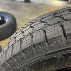 【2022年】13インチ スタッドレス 4本　の画像