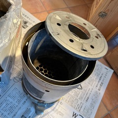 レンタンストーブ ＋練炭約3個の画像