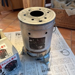 レンタンストーブ ＋練炭約3個の画像