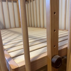 ファルスカ　ベビーベッドの画像