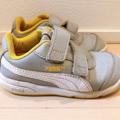 キッズシューズ PUMA 15cmの画像