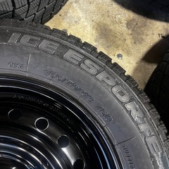 【2018年】13インチ スタッドレス 4本の画像
