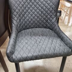 J1789【リユースのサカイ柏店】大理石テーブル　セラミック　ダイニングテーブルセット　椅子4脚セット　ホワイト　クリーニング済みの画像