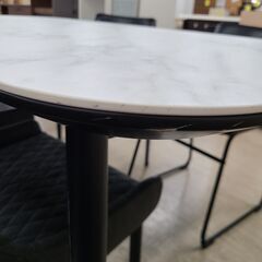 J1789【リユースのサカイ柏店】大理石テーブル　セラミック　ダイニングテーブルセット　椅子4脚セット　ホワイト　クリーニング済みの画像