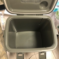 クーラボックス 古い
の画像