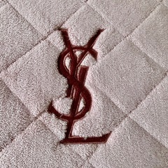 【新品未使用】敷きパッド　イヴ・サンローラン　シングルの画像