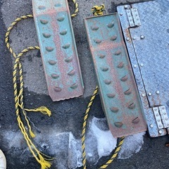 鉄製スノーヘルパーの画像