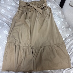 【未使用】UNIQLOスカートLサイズ２点セットの画像