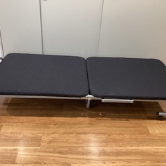 折りたたみベッド【町田市再生家具】　252330の画像