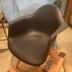 アームチェア　シェルチェア　北欧レトロの画像