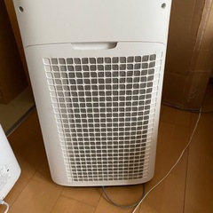 SHARP 加湿 空気清浄機 KI-LS70-Wの画像