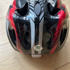ヘルメット  児童用 黒赤系 自転車／一輪車の画像